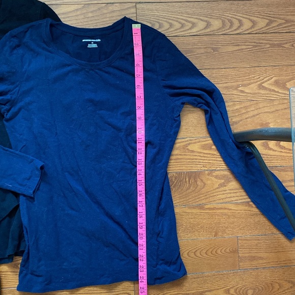 Amazon Essentials long sleeve tee/top medium black navy burgundy set of 3. - Picture 3 of 7